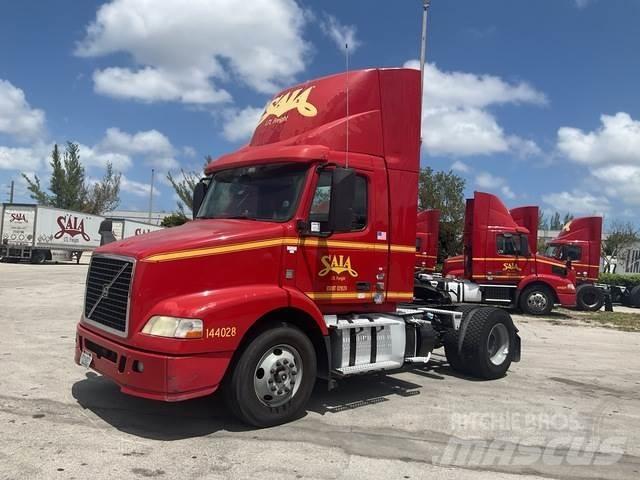 Volvo VNM Tracteur routier