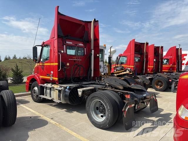 Volvo VNM Tracteur routier