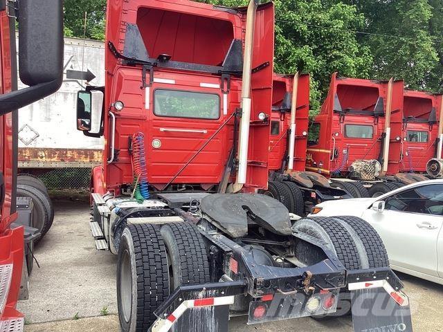 Volvo VNM Tracteur routier