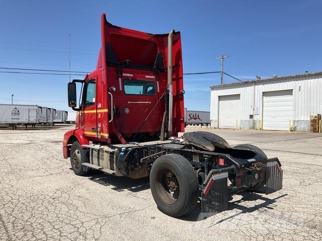 Volvo VNM Tracteur routier