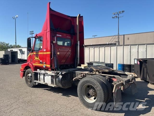 Volvo VNM Tracteur routier