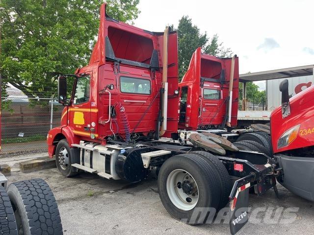 Volvo VNM Tracteur routier