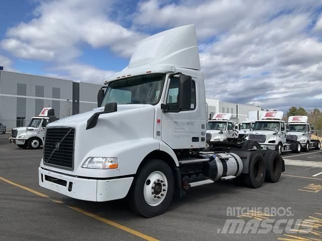 Volvo VNM Tracteur routier