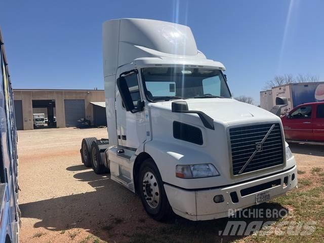 Volvo VNM Tracteur routier
