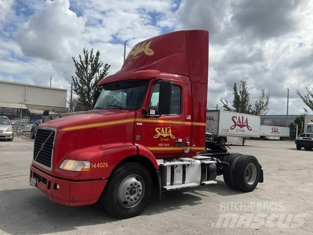 Volvo VNM Tracteur routier
