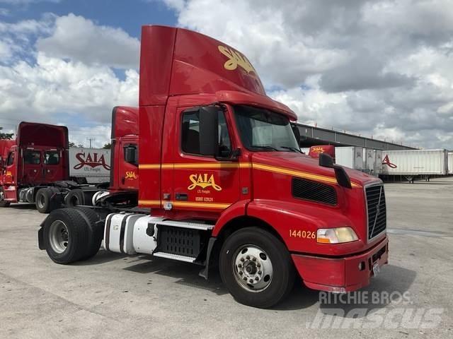 Volvo VNM Tracteur routier