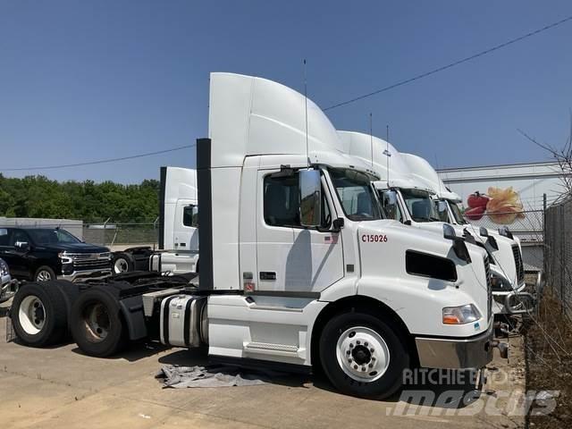 Volvo VNM Tracteur routier