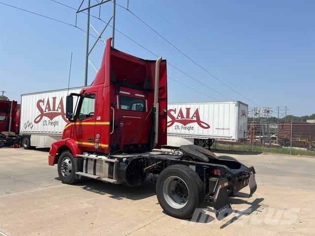 Volvo VNM Tracteur routier
