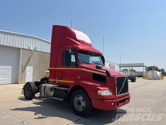 Volvo VNM Tracteur routier