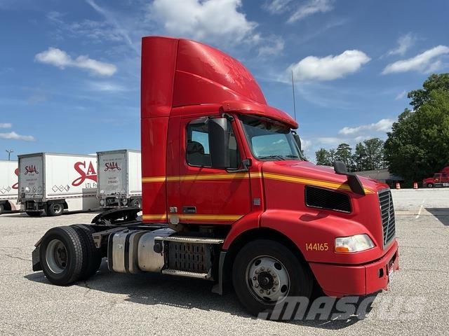 Volvo VNM Tracteur routier