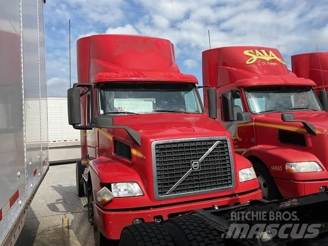 Volvo VNM Tracteur routier