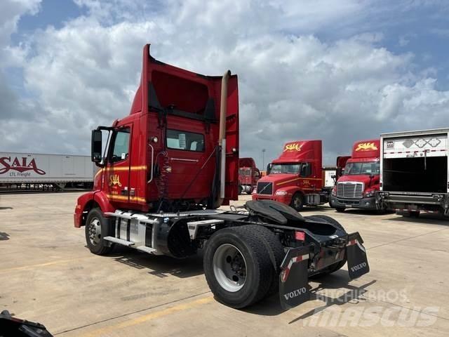 Volvo VNM Tracteur routier