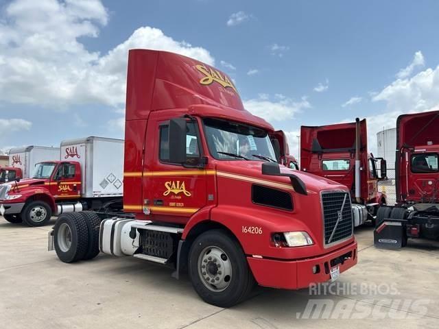 Volvo VNM Tracteur routier