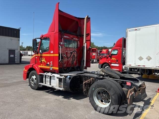 Volvo VNM Tracteur routier