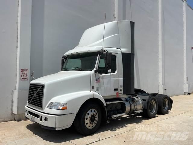 Volvo VNM Tracteur routier