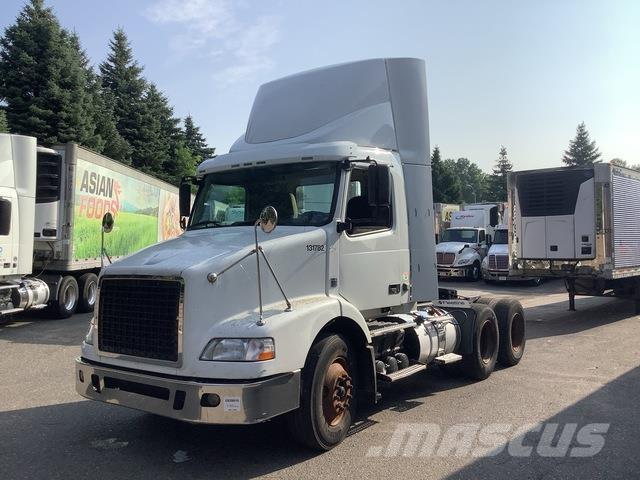 Volvo VNM Tracteur routier