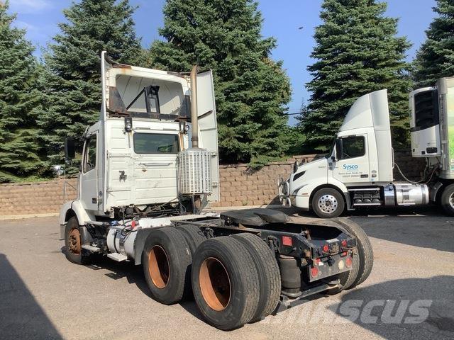 Volvo VNM Tracteur routier