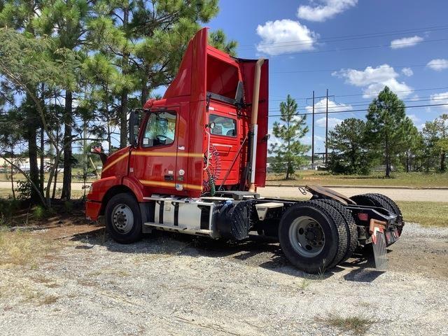 Volvo VNM Tracteur routier