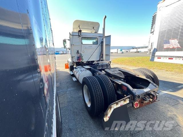 Volvo VNM Tracteur routier