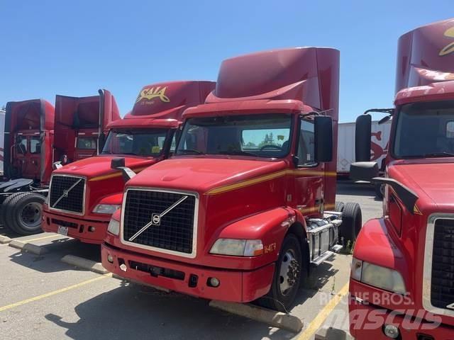 Volvo VNM42T Tracteur routier