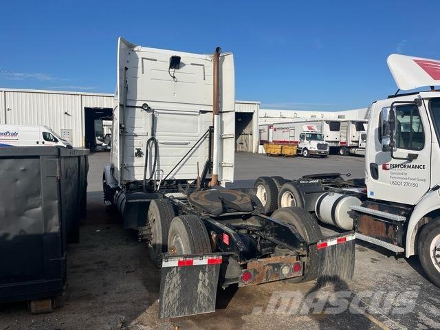 Volvo VNM64T Tracteur routier