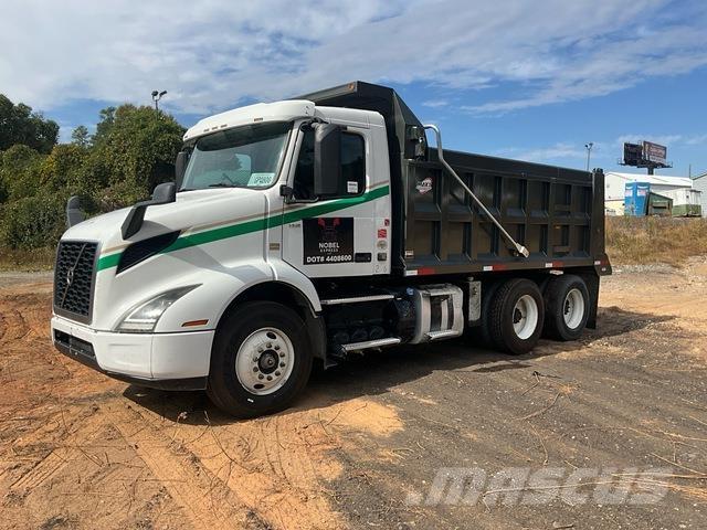 Volvo VNR Camion benne