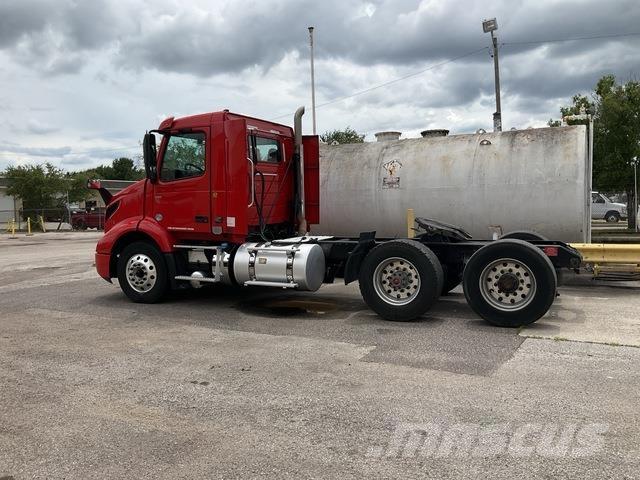 Volvo VNR Tracteur routier
