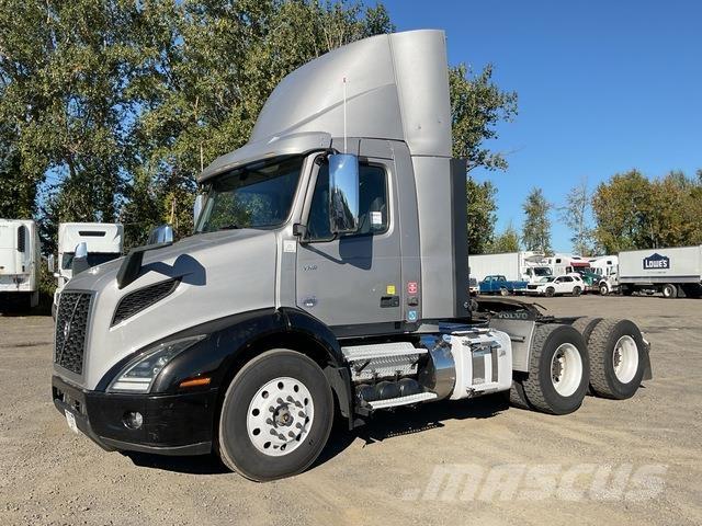 Volvo VNR 300 Tracteur routier