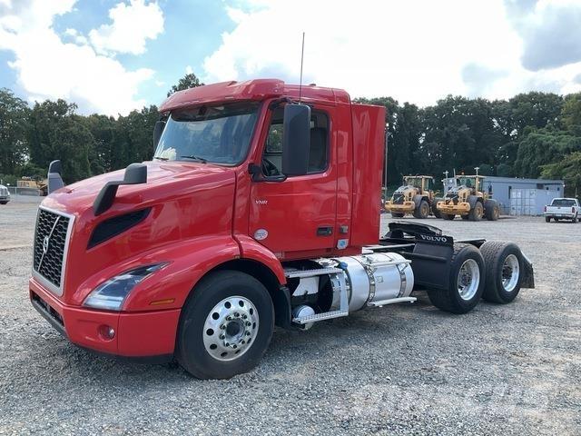 Volvo VNR300 Tracteur routier