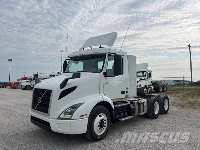 Volvo VNR64300 Tracteur routier