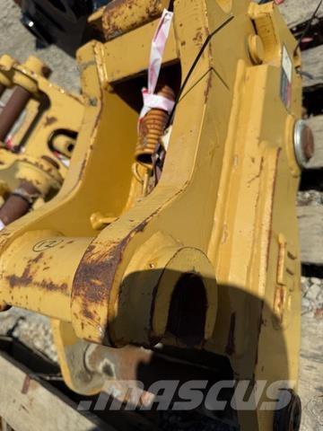 Werk-Brau  Attache rapide pour godet