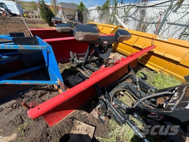 Western 8 Ft Chasse neige