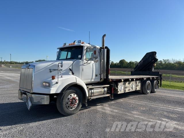 Western Star  Camion plateau ridelle avec grue