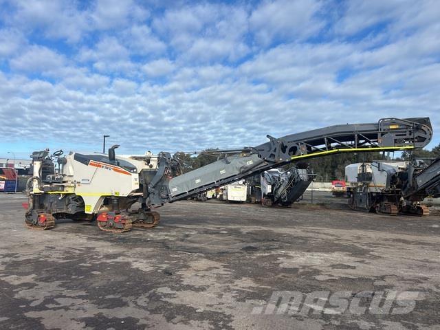 Wirtgen W100CF Fraiseuse à froid
