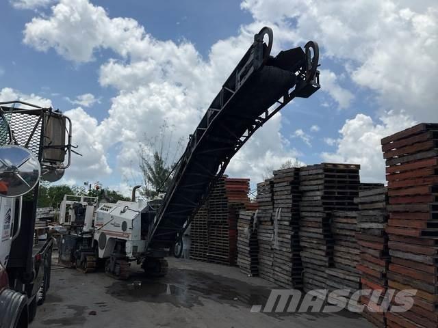 Wirtgen W1200F Fraiseuse à froid