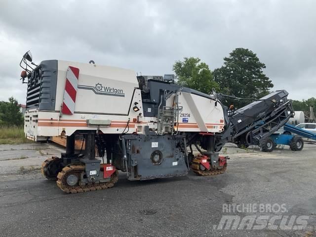 Wirtgen W150 Fraiseuse à froid