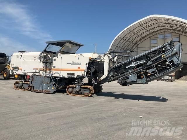 Wirtgen W2100 Fraiseuse à froid
