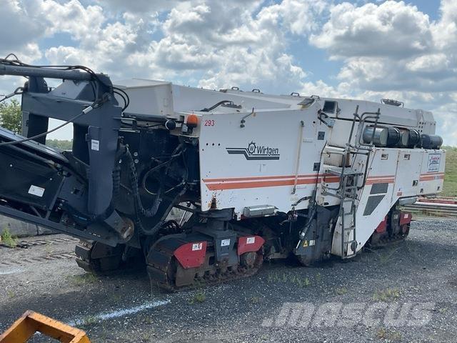 Wirtgen W2100 Fraiseuse à froid