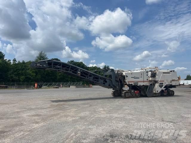 Wirtgen W2200 Fraiseuse à froid