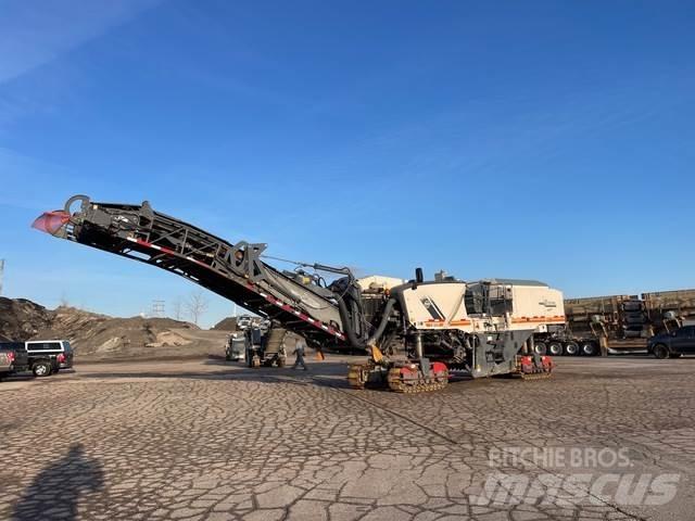 Wirtgen W250I Fraiseuse à froid