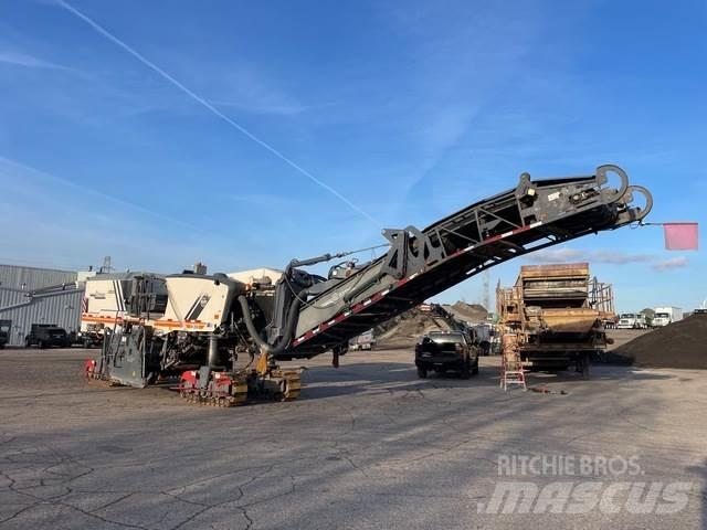 Wirtgen W250I Fraiseuse à froid