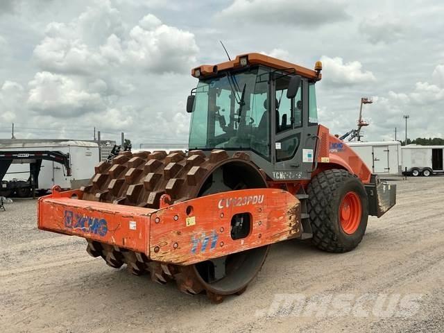 XCMG CV123PDU Rouleaux monocylindre