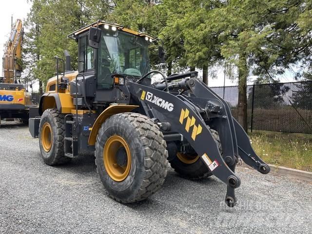 XCMG XC938U Chargeuse sur pneus
