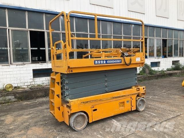 XCMG XG1212HD Nacelle ciseaux