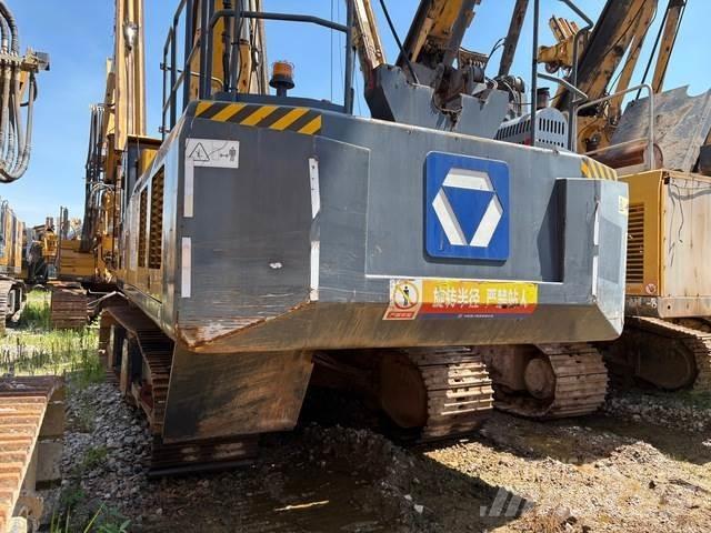 XCMG XR220D Foreuse