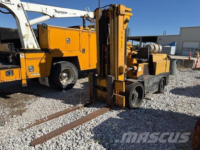 Yale  Autres Chariots élévateurs