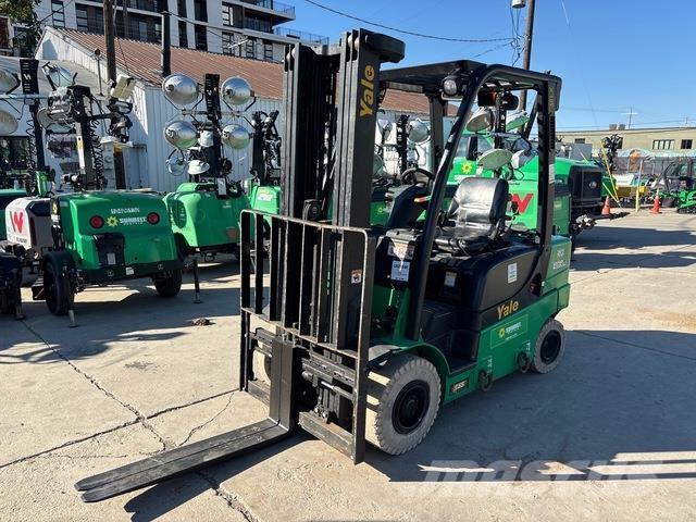 Yale GTP050LX Autres Chariots élévateurs