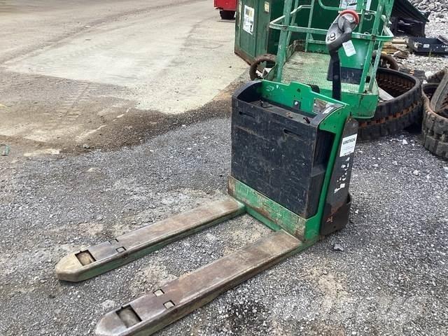 Yale MPB045VG Transpalette manuel