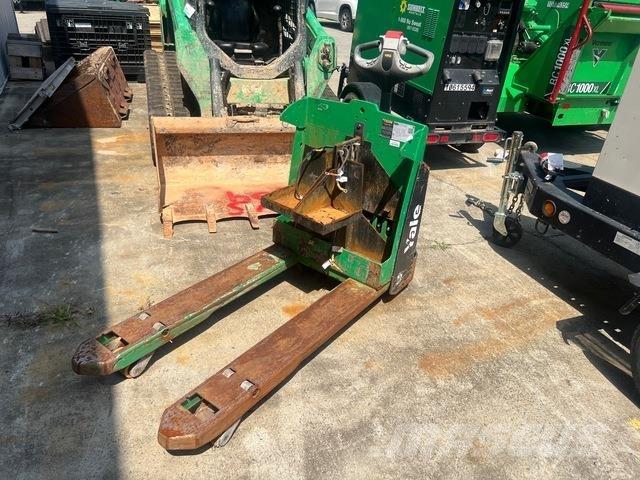 Yale MPB045VG Transpalette manuel