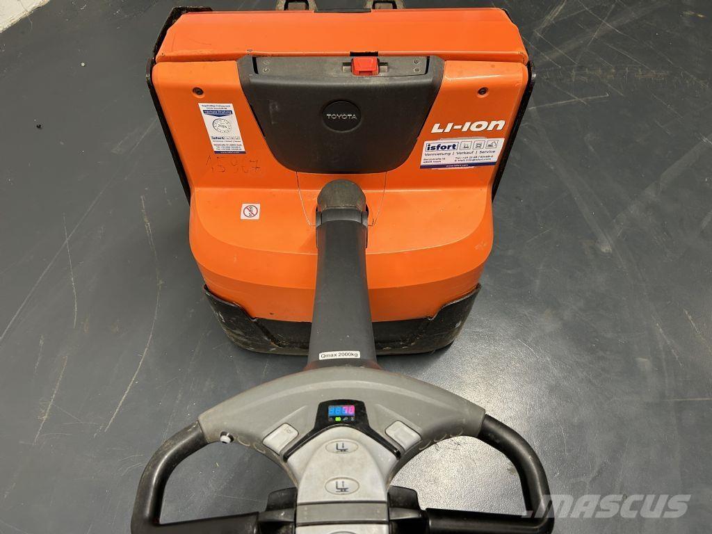 BT LWE200 - Lithium Ion Transpalette accompagnant